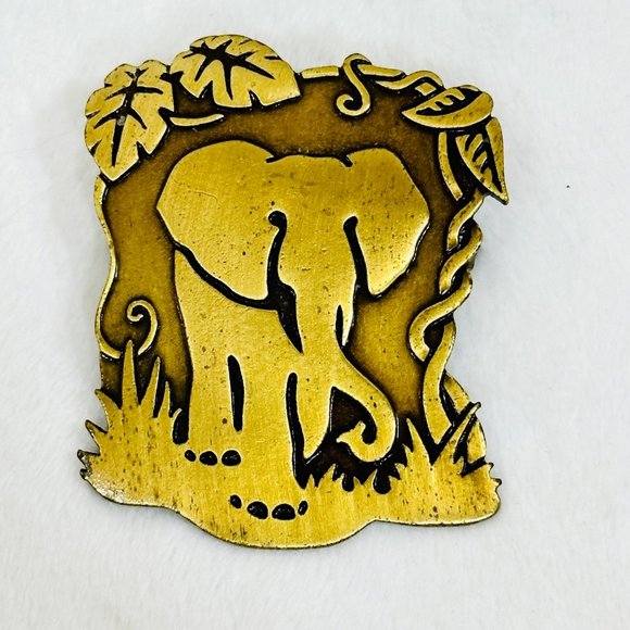 Vintage Jonette Jewelry (JJ) Elephant Brooch/Pin - Picture 5 of 5